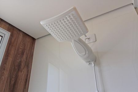 Casa à venda com 290m², 4 quartos e 3 vagas Casa à venda com 290m², 4 quartos e 3 vagasSalão - banheiro