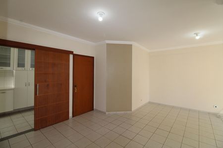 Apartamento para alugar com 84m², 3 quartos e 2 vagasSala