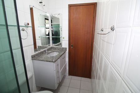 Apartamento para alugar com 84m², 3 quartos e 2 vagasBanheiro Social
