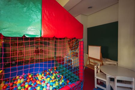 Apartamento à venda com 42m², 2 quartos e 1 vagaArea Comum - Brinquedoteca