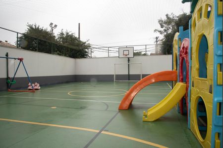 Apartamento à venda com 86m², 3 quartos e 2 vagas Apartamento à venda com 86m², 3 quartos e 2 vagasÁrea comum - Playground/Quadra esportiva