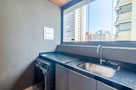 Apartamento para alugar com 111m², 3 quartos e 1 vagaÁrea de Serviço