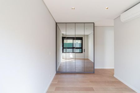 Apartamento para alugar com 80m², 2 quartos e 1 vagaSuíte