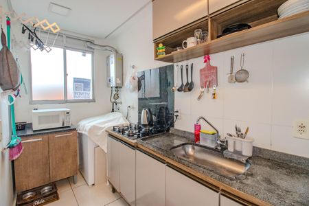 Apartamento à venda com 46m², 2 quartos e 1 vaga Apartamento à venda com 46m², 2 quartos e 1 vagaCozinha e Área de Serviço
