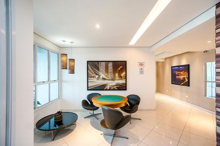 Apartamento à venda com 88m², 2 quartos e 2 vagasÁrea comum -Hall social