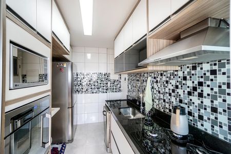 Apartamento à venda com 88m², 2 quartos e 2 vagasCozinha