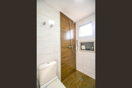 Apartamento à venda com 88m², 2 quartos e 2 vagasBanheiro da suíte