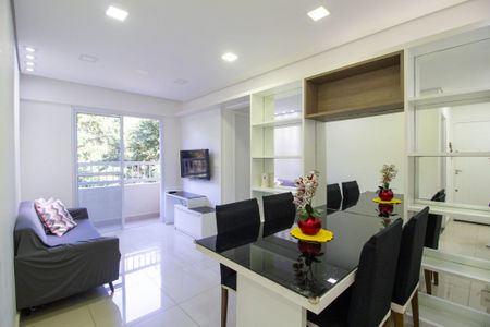 Apartamento para alugar com 57m², 2 quartos e 1 vaga Apartamento para alugar com 57m², 2 quartos e 1 vagaSala