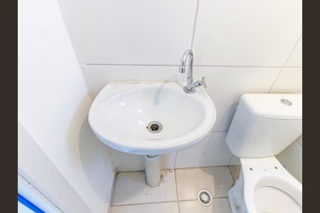 Apartamento à venda com 42m², 2 quartos e sem vagaBanheiro