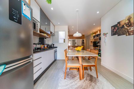 Apartamento à venda com 89m², 2 quartos e 2 vagas Apartamento à venda com 89m², 2 quartos e 2 vagasCozinha