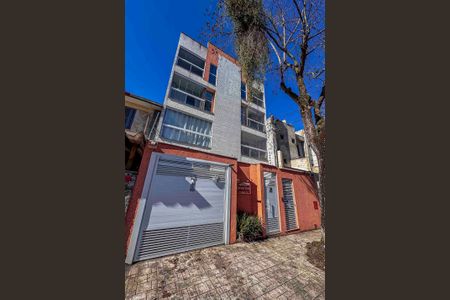 Apartamento à venda com 89m², 2 quartos e 2 vagas Apartamento à venda com 89m², 2 quartos e 2 vagasFachada