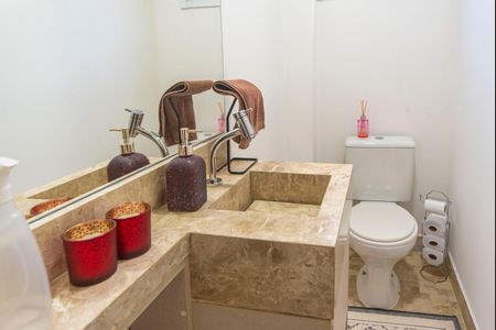 Apartamento à venda com 89m², 2 quartos e 2 vagas Apartamento à venda com 89m², 2 quartos e 2 vagasLavabo da Sala