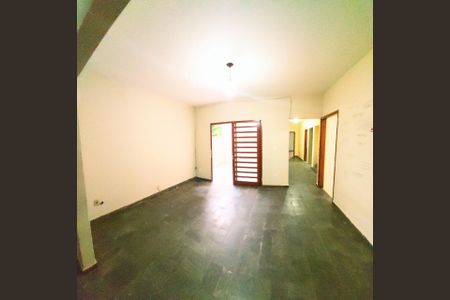 Casa para alugar com 347m², 7 quartos e 4 vagas Casa para alugar com 347m², 7 quartos e 4 vagasFoto 04