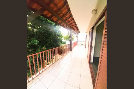 Casa para alugar com 347m², 7 quartos e 4 vagas Casa para alugar com 347m², 7 quartos e 4 vagasFoto 16