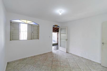 Casa à venda com 155m², 3 quartos e 3 vagasSala