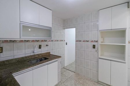 Casa à venda com 155m², 3 quartos e 3 vagasCozinha