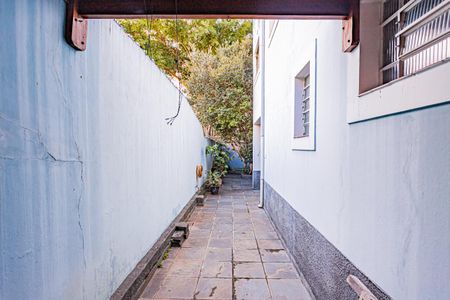 Casa à venda com 163m², 3 quartos e 4 vagasCorredor