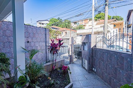 Casa à venda com 163m², 3 quartos e 4 vagasEntrada