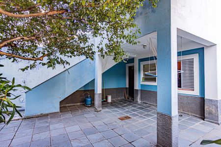 Casa à venda com 163m², 3 quartos e 4 vagasQuintal