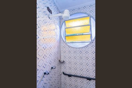 Casa à venda com 163m², 3 quartos e 4 vagasBanheiro