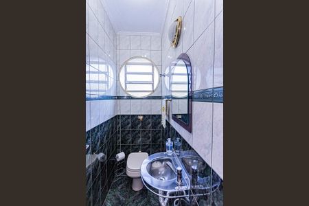 Casa à venda com 163m², 3 quartos e 4 vagasLavabo