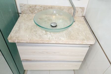 Apartamento para alugar com 65m², 2 quartos e 1 vagaBanheiro da Suíte