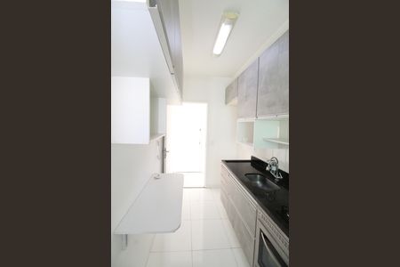 Apartamento para alugar com 65m², 2 quartos e 1 vagaCozinha