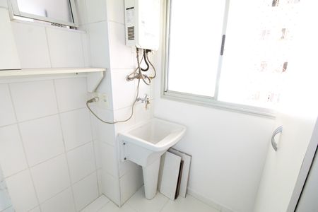 Apartamento para alugar com 65m², 2 quartos e 1 vagaÁrea de Serviço