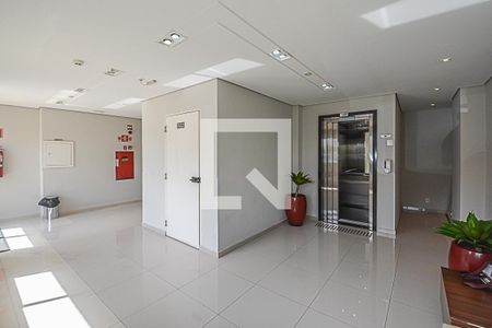 Apartamento à venda com 53m², 2 quartos e 1 vaga Apartamento à venda com 53m², 2 quartos e 1 vagaÁrea comum - Hall
