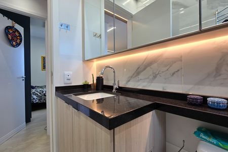 Apartamento à venda com 53m², 2 quartos e 1 vaga Apartamento à venda com 53m², 2 quartos e 1 vagaBanheiro Social