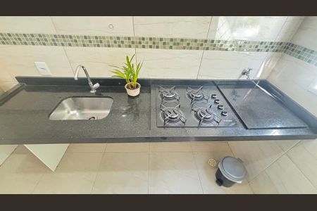 Apartamento à venda com 49m², 2 quartos e 1 vaga Apartamento à venda com 49m², 2 quartos e 1 vagaCozinha