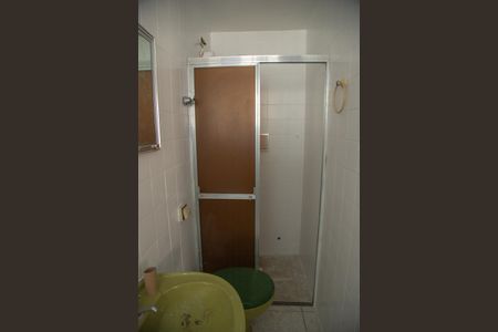 Casa para alugar com 195m², 4 quartos e 1 vaga Casa para alugar com 195m², 4 quartos e 1 vagaBanheiro da Suíte 2