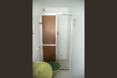 Casa para alugar com 195m², 4 quartos e 1 vaga Casa para alugar com 195m², 4 quartos e 1 vagaBanheiro da Suíte 2