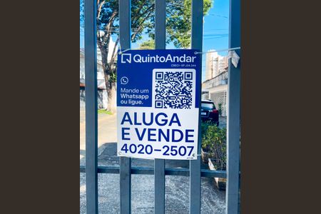 Casa para alugar com 195m², 4 quartos e 1 vaga Casa para alugar com 195m², 4 quartos e 1 vagaPlaca