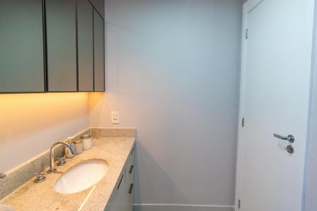 Apartamento à venda com 115m², 3 quartos e 2 vagasBanheiro da Suíte 1