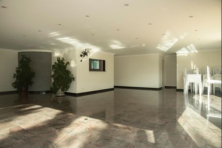 Apartamento à venda com 75m², 2 quartos e 2 vagasÁrea comum - Salão de festas