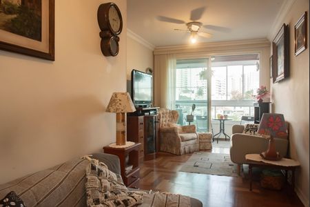 Apartamento à venda com 75m², 2 quartos e 2 vagasSala