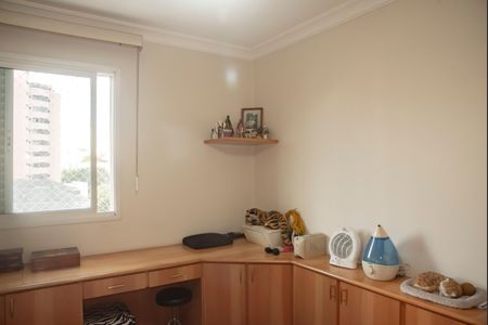 Apartamento à venda com 75m², 2 quartos e 2 vagasSuíte