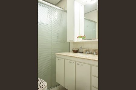 Apartamento à venda com 75m², 2 quartos e 2 vagasBanheiro