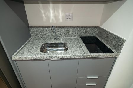 Studio para alugar com 24m², 0 quarto e sem vaga Studio para alugar com 24m², 0 quarto e sem vagaCozinha