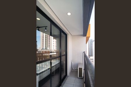 Studio para alugar com 24m², 0 quarto e sem vaga Studio para alugar com 24m², 0 quarto e sem vagaVaranda