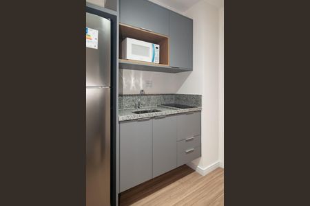 Studio para alugar com 24m², 0 quarto e sem vaga Studio para alugar com 24m², 0 quarto e sem vagaCozinha