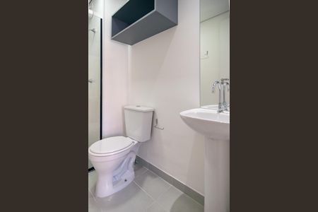 Studio para alugar com 24m², 0 quarto e sem vaga Studio para alugar com 24m², 0 quarto e sem vagaBanheiro
