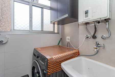 Apartamento à venda com 61m², 3 quartos e 1 vagaÁrea de Serviço