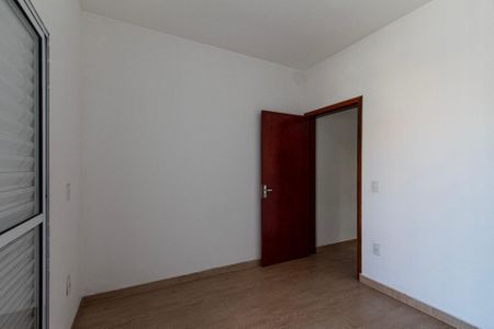 Casa para alugar com 72m², 2 quartos e 1 vaga Casa para alugar com 72m², 2 quartos e 1 vagaQuarto 1