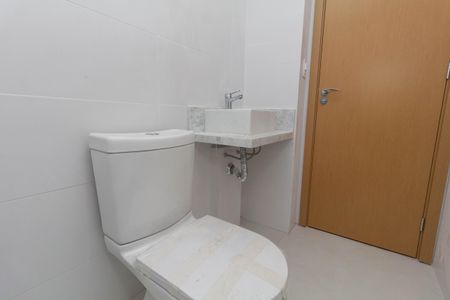 Apartamento para alugar com 81m², 2 quartos e 2 vagasBanheiro do Quarto 1