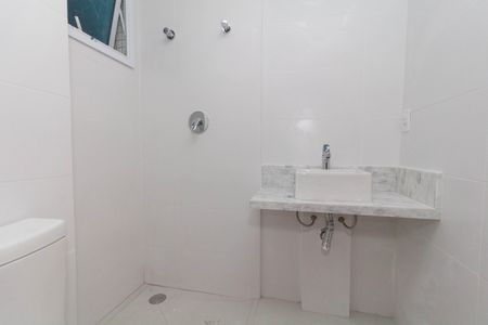 Apartamento para alugar com 81m², 2 quartos e 2 vagasBanheiro do Quarto 2