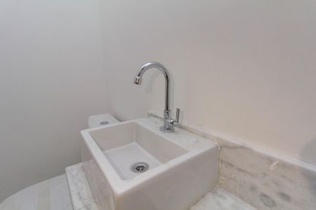 Apartamento para alugar com 81m², 2 quartos e 2 vagasLavabo da Sala e Cozinha