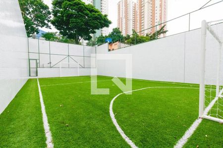 Apartamento à venda com 81m², 2 quartos e 2 vagas Apartamento à venda com 81m², 2 quartos e 2 vagasÁrea comum - Campo de Futebol