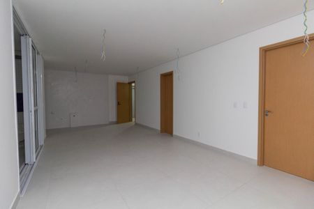 Apartamento à venda com 81m², 2 quartos e 2 vagas Apartamento à venda com 81m², 2 quartos e 2 vagasSala e Cozinha